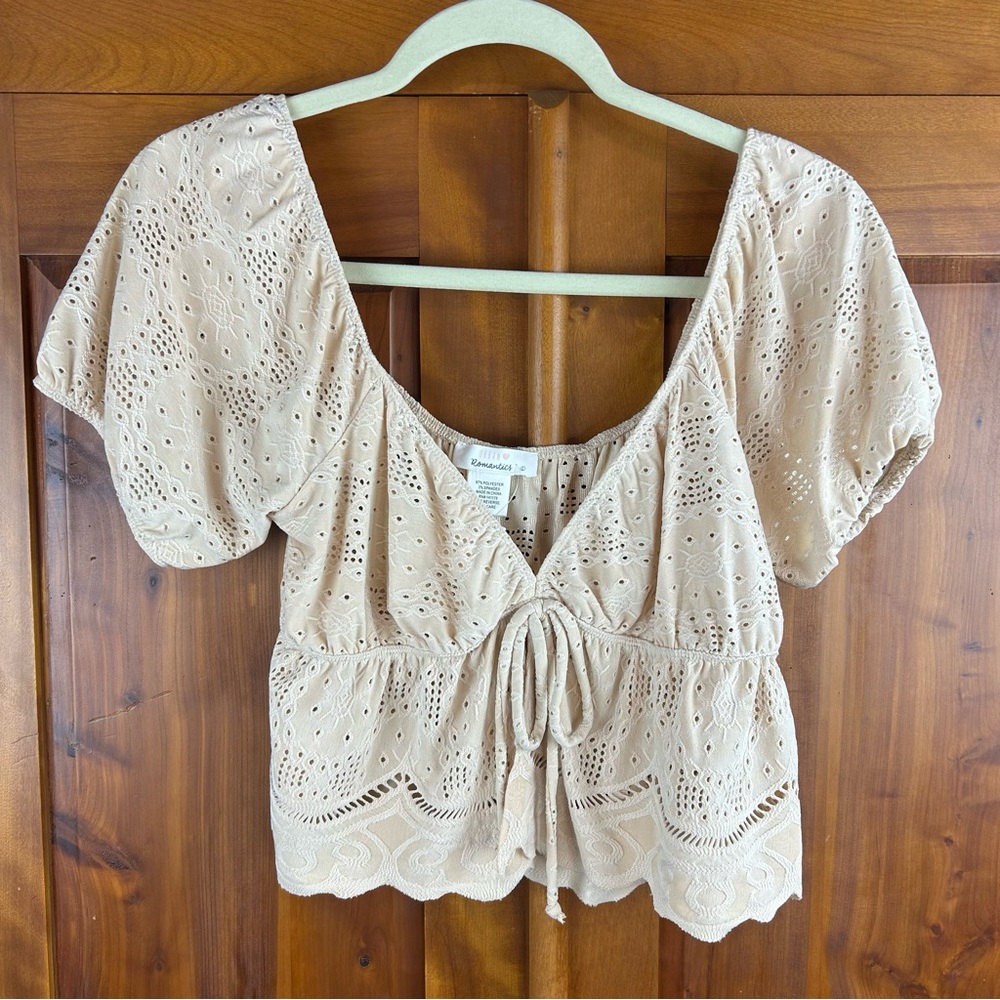 NEW - URBAN Romantics Cream Eyelet Boho Babydoll Puff Sleeve Crop Top Coquette